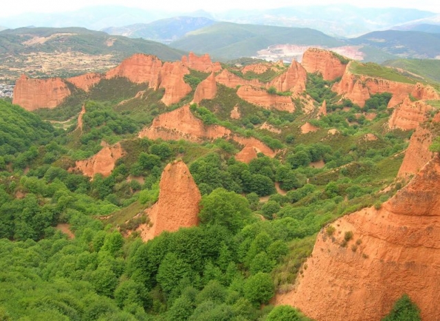preciosa vista de las medulas.jpg